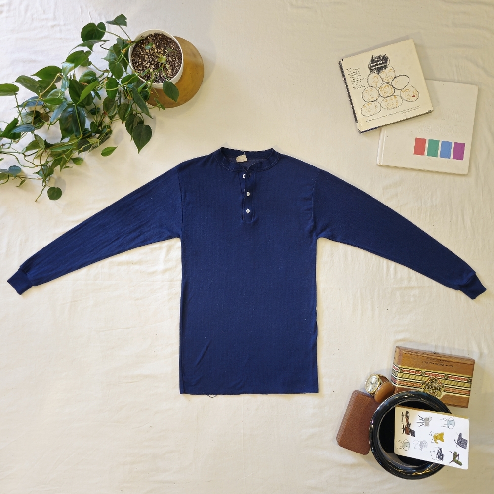 Vintage Sears Winterskins Navy Henley
